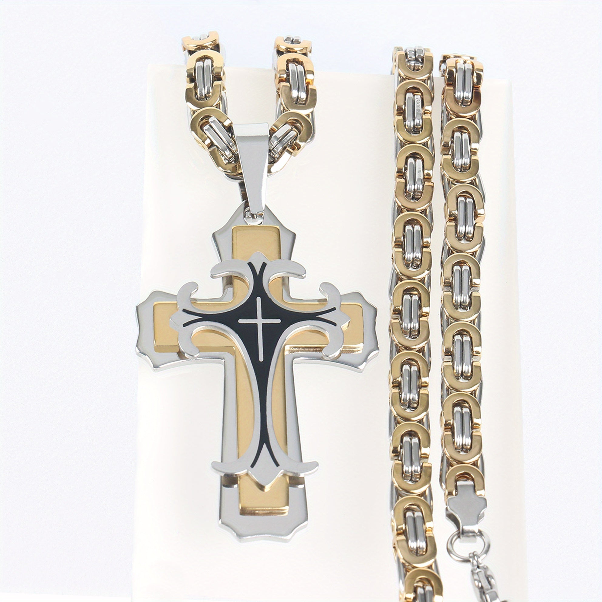 Men’s Vintage Multi-Layer Pendant Necklace – Stylish Gold Jewelry