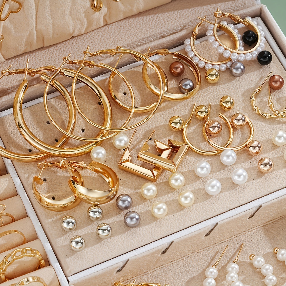 86-Piece Women’s Jewelry Set – Necklaces, Earrings, Rings & Bracelets Collection
