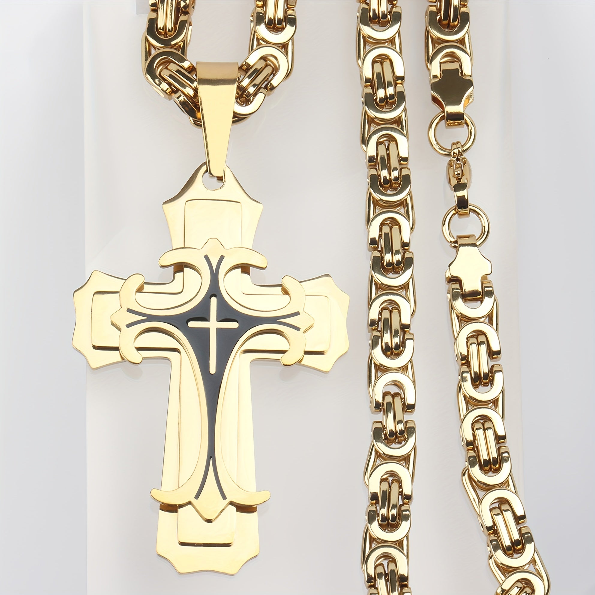 Men’s Vintage Multi-Layer Pendant Necklace – Stylish Gold Jewelry