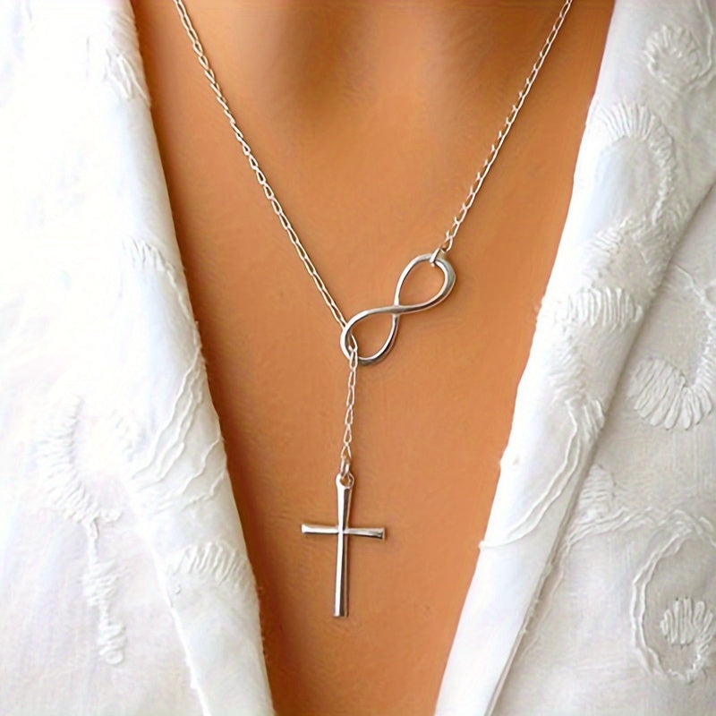 Lucky 8 Cross Short Necklace – Simple & Stylish Jewelry