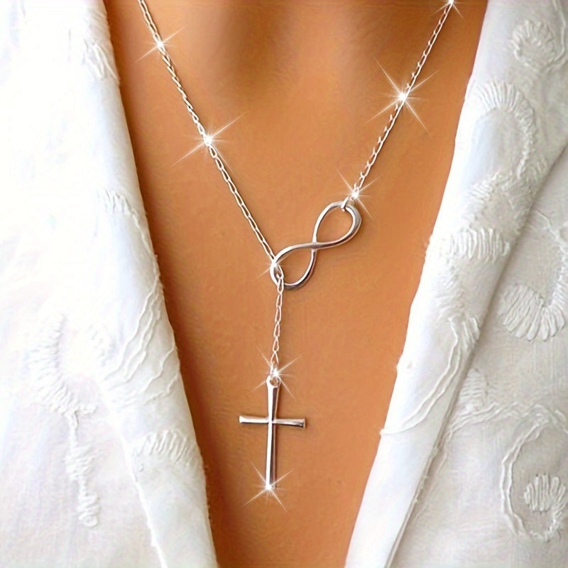 Lucky 8 Cross Short Necklace – Simple & Stylish Jewelry
